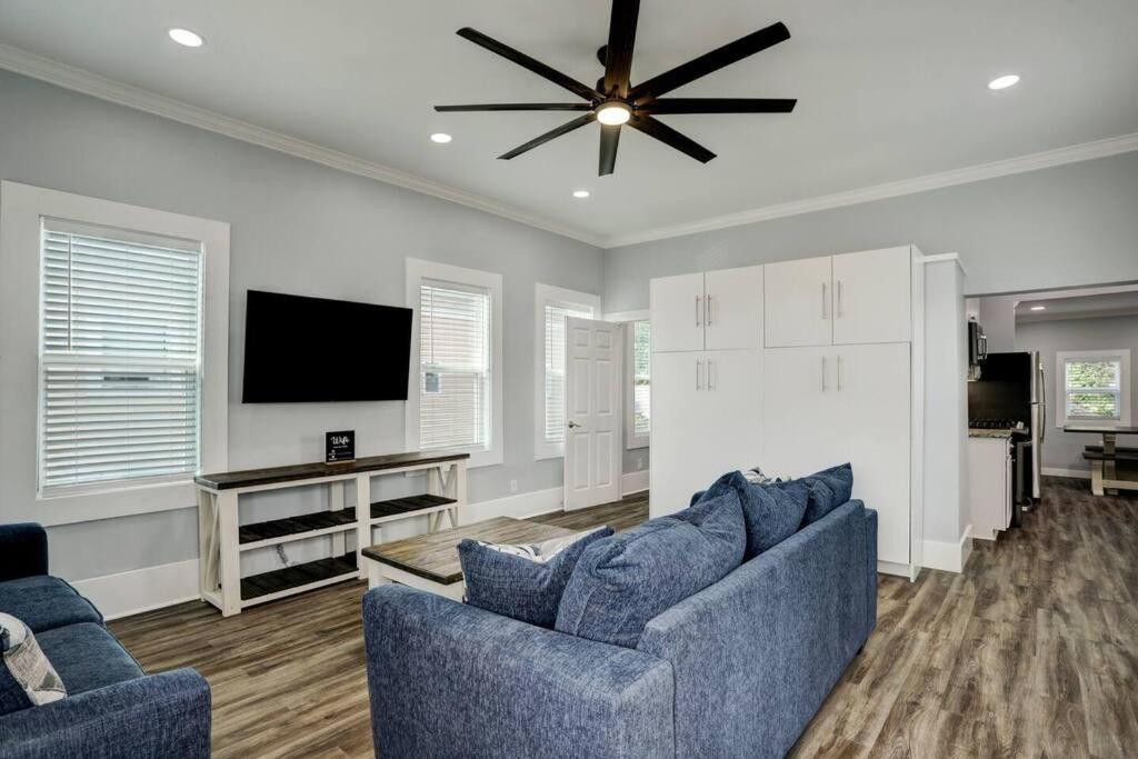 Renovated Beach Bungalow! Galveston Zewnętrze zdjęcie